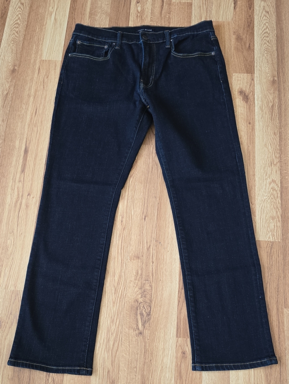 Lucky Brand Men's Straight Dark Blue Jeans